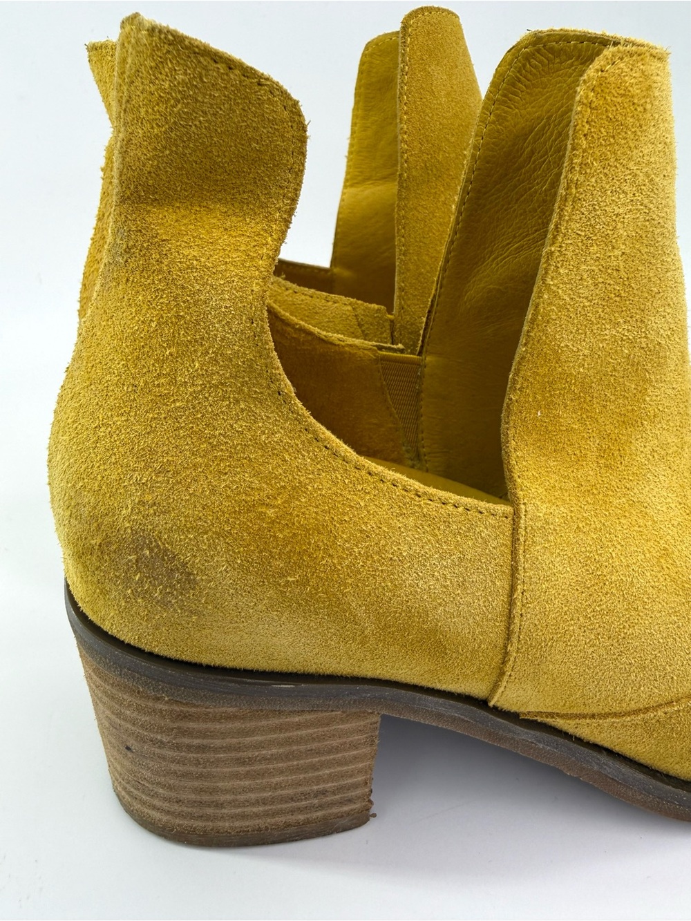 Antelope N47 Cage Mustard Suede Block Heel Booties 37/6-6.5 US - Picture 7 of 16